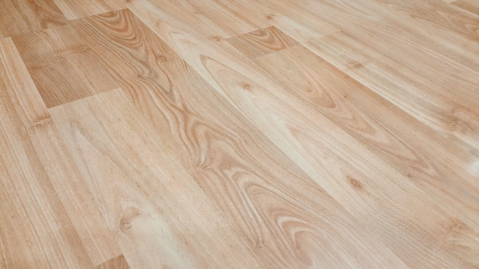 Hardwood and Engineered Wood
